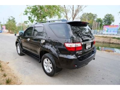 Toyota Fortuner 3.0V 4WD A/T ปี 2008 รูปที่ 4
